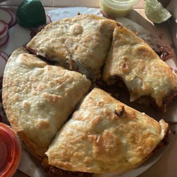 Estilo Jalisco - Mexican pizza mini - Mexican Near Me - Omaha, Nebraska