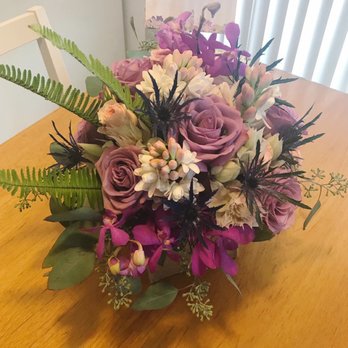 Kapalua Florist - Spring Mix arrangement - Florists Near Me