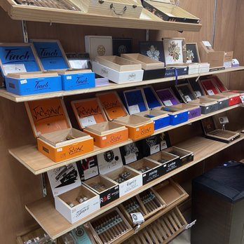 El Leon Cigar Company - Humidor room - Cigar Bars Near Me - Lockhart, Texas El Leon Cigar Company - Humidor room - Cigar Bars Near Me - Lockhart, Texas
