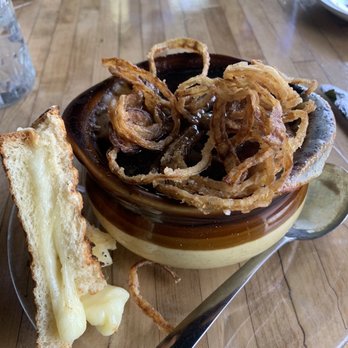 Hideaway House - Caramelized onion soup - Pizza Near Me - Sedona, Arizona