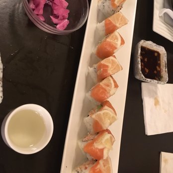 Ozora Sushi Restaurant - 49ers roll - Sushi Bars Near Me - Concord, California Ozora Sushi Restaurant - 49ers roll - Sushi Bars Near Me - Concord, California