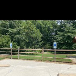 Blackbird Creek Reserve - Handicap parking