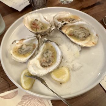 Mirabelle - Comfort Food Near Me - Excelsior, Minnesota