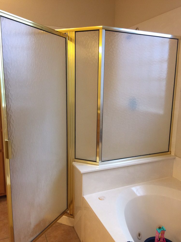 Slide of Lonestar Contracting