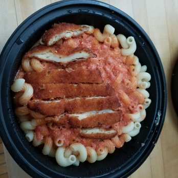Olive Garden Italian Restaurant - Cavatappi with 5 cheese marinara and chicken fritte - Italian Near Me - Cincinnati, Ohio Olive Garden Italian Restaurant - Cavatappi with 5 cheese marinara and chicken fritte - Italian Near Me - Cincinnati, Ohio