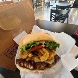 Smoove Garlic Burger
