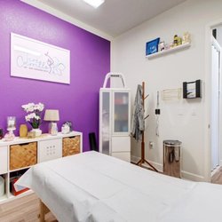 Tere Carrillo Massage - Our purple room, relaxing massages and post-operatory services