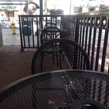 CREAM - The very limited outside seating - Ice Cream & Frozen Yogurt Near Me - San Jose, California CREAM - The very limited outside seating - Ice Cream & Frozen Yogurt Near Me - San Jose, California