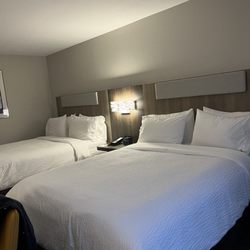 Holiday Inn Express Mackinaw City