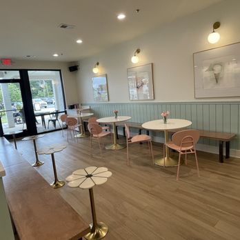 Clare’s Creamery - Ice Cream & Frozen Yogurt Near Me - Greenville, South Carolina Clare’s Creamery - Ice Cream & Frozen Yogurt Near Me - Greenville, South Carolina