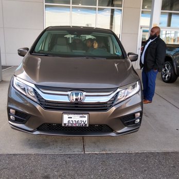 Priority Honda Hampton - 2020 Honda Odyssey with Navi and RES - Car Dealers Near Me - Hampton, Virginia
