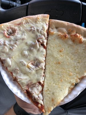 Randazzo's Pizza by null