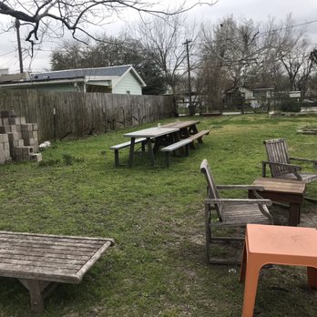 City Acre Brewing - Outdoor space - Brewpubs Near Me - Houston, Texas City Acre Brewing - Outdoor space - Brewpubs Near Me - Houston, Texas