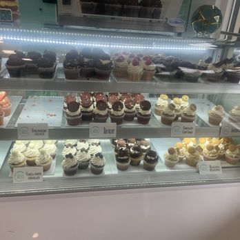 The Dessert Junkie - Cupcakes Near Me - Bowie, Maryland The Dessert Junkie - Cupcakes Near Me - Bowie, Maryland