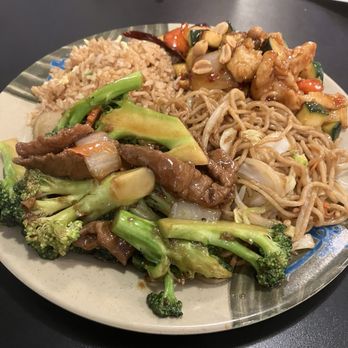 Soy & Spice Cafe - Beef Broccoli and Kung Pao Chicken - Vietnamese Near Me - Bakersfield, California