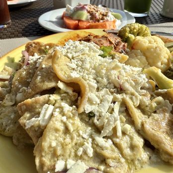 Tesoro Los Cabos - Delicious chilaquiles - Hotels Near Me - Cabo San Lucas, BCS
