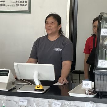 Starbread Bakery - Beware of this place they had mouse crawling over the pastries she picked it up and threw in sink behind her - Bakeries Near Me - Cerritos, California