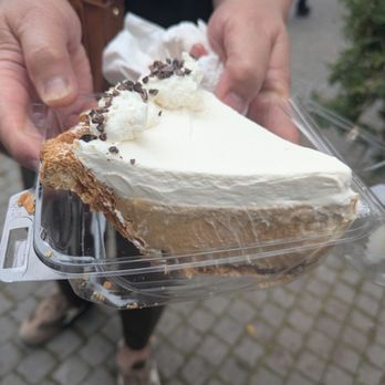 Gjusta - Banana cream pie = tasty but too expensive at $10 - Bakeries Near Me - Venice, California