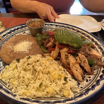 Sabor A Oaxaca - Chicken fajitas - Mexican Near Me - Rancho Cucamonga, California Sabor A Oaxaca - Chicken fajitas - Mexican Near Me - Rancho Cucamonga, California