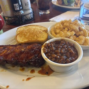 Smokey Bones Cranberry Township - Half rack lunch special. Mac & Cheese BBQ Baked Beans - Barbeque Near Me - Cranberry Township, Pennsylvania