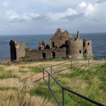 Dunluce Castle - Castles Near Me - Bushmills, MYL Dunluce Castle - Castles Near Me - Bushmills, MYL