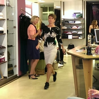 Carla - Modeshow! - Women's Clothing Near Me - Amsterdam, New Hampshire
