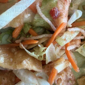 Chin Chin - The Famous Chinese Chicken Salad (full) - Chinese Near Me - Studio City, California