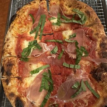 Resonate Brewery + Pizzeria - To go pizza. - Pizza Near Me - Bellevue, Washington Resonate Brewery + Pizzeria - To go pizza. - Pizza Near Me - Bellevue, Washington