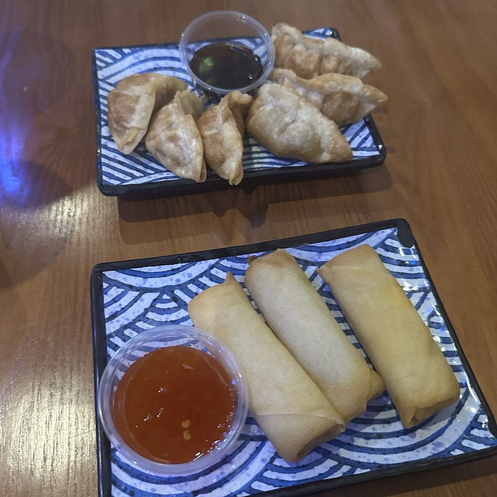 The Thousand Sunny - Waguy gyoza & spring roll - American Near Me - Pinecrest, Florida The Thousand Sunny - Waguy gyoza & spring roll - American Near Me - Pinecrest, Florida