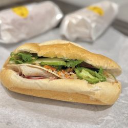 Banh Mi Saigon 168 - (#01) Thit Nguoi / Saigon Special