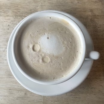Fratelli Cafe - Dirty Chai Latte - Coffee & Tea Near Me - Los Angeles, California