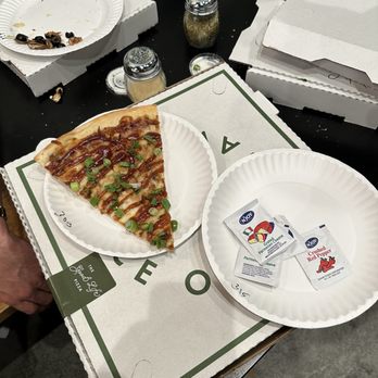 The Good Life Pizza - Bbq chicken pizza Instagram: @hungrytamale - Pizza Near Me - San Francisco, California The Good Life Pizza - Bbq chicken pizza Instagram: @hungrytamale - Pizza Near Me - San Francisco, California