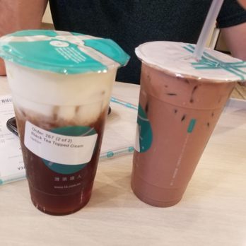 T4 - Chocolate milk drink and black tea topped with sour cream. - Bubble Tea Near Me - Sacramento, California T4 - Chocolate milk drink and black tea topped with sour cream. - Bubble Tea Near Me - Sacramento, California