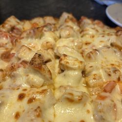Big foot pizza