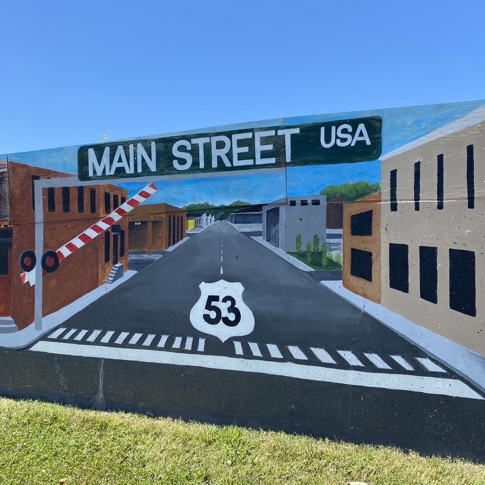 La Grange Murals - Public Art Near Me - La Grange, Kentucky La Grange Murals - Public Art Near Me - La Grange, Kentucky