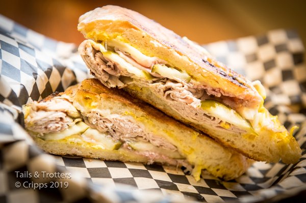 TAILS & TROTTERS TEMP. CLOSED 148 Photos & 180 Reviews 525 NE