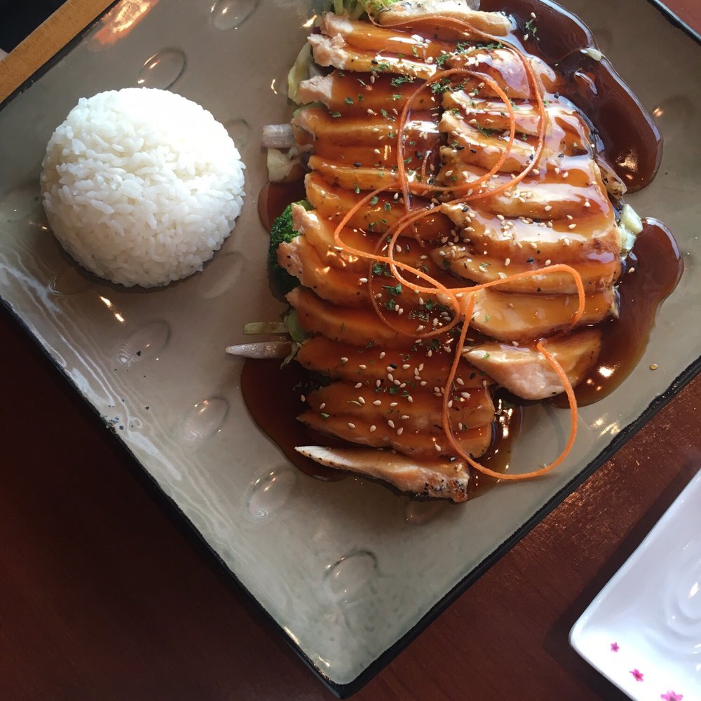 Akira Restaurant - Chicken teriyaki - Japanese Near Me - Kingston, Ontario