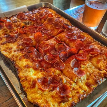 Bar Sera - Pieri Pepperoni Detroit Style Pizza - New American Near Me - Conshohocken, Pennsylvania