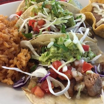 Lupita's Tacos - Three amigos taco plate 11$ - Mexican Near Me - Eugene, Oregon