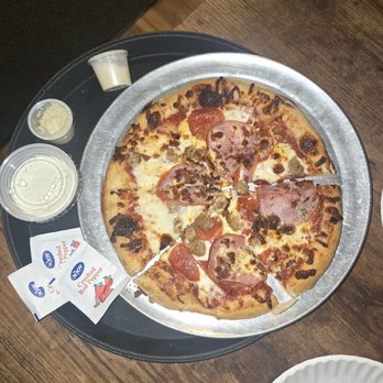 Backyard on Broadway - Flavor - Bars Near Me - San Antonio, Texas
