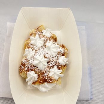Fresh & Creamy Donuts - powdered sugar on top - Donuts Near Me - Lewisville, Texas Fresh & Creamy Donuts - powdered sugar on top - Donuts Near Me - Lewisville, Texas