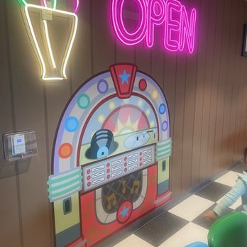 Peppa Pig Theme Park - Amusement Parks Near Me - Cypress Gardens, Florida