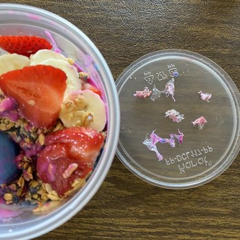 Nekter Juice Bar - Every bite i take there are plastic pieces that come out of my mouth from the blended acai bowl... - Juice Bars & Smoothies Near Me - Long Beach, California