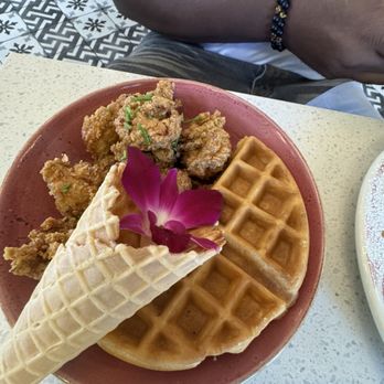 Crack'D Brunch - Chicken and waffles - Breakfast & Brunch Near Me - New Orleans, Louisiana