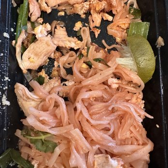 Mint Leaf Thai Cuisine - 41. Pad Thai - I DON'T recommend = bland/flavorless - Thai Near Me - Newport Beach, California Mint Leaf Thai Cuisine - 41. Pad Thai - I DON'T recommend = bland/flavorless - Thai Near Me - Newport Beach, California