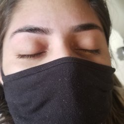Junu Skin Care And Threading Studio - Eyebrow waxing