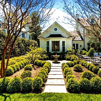 The Georgetown Landscaping Company - the front of the home - Landscaping Near Me The Georgetown Landscaping Company - the front of the home - Landscaping Near Me