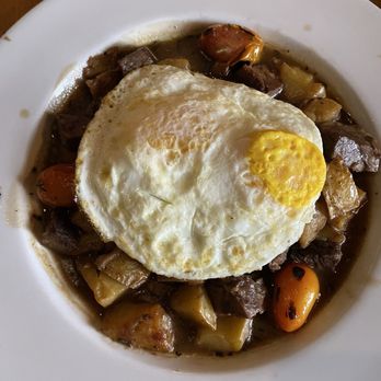 foothill - Short Rib Hash with over medium eggs. Meat was so tender and the whole dish was super flavorful! - New American Near Me - Pasadena, California