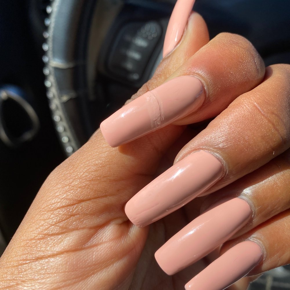 The Nail Bar - I had to re-glue my nail with nail glue while I was on my business trip. - Nail Salons Near Me - Stockbridge, Georgia