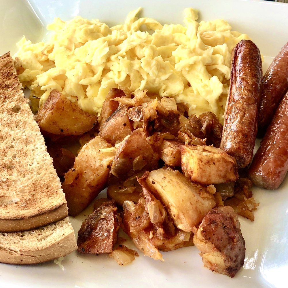 75 Main - Scrambled eggs with toast toast sausage and potatoes - New American Near Me - Southampton, New York